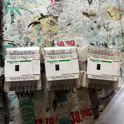 拆机件施耐德PLC扩展模块 TM2DMM16DRTN 功能包议价
