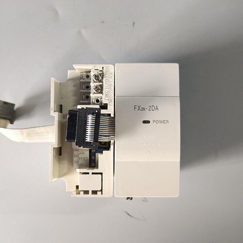 PLC三菱二手拆机FX2N2DA原装正品实物拍摄包邮议价