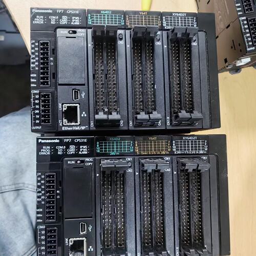 松下plc模块 AFP7CPS31E X64D2 Y64T议价