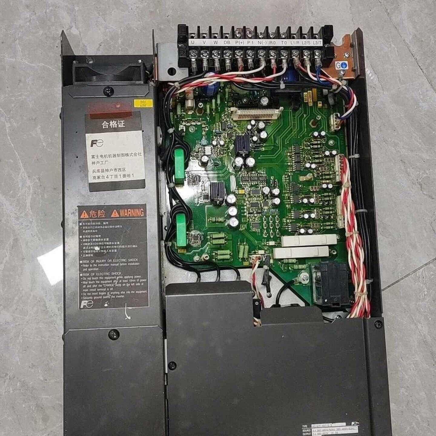 精修日立UAX电梯全新富士变频器 HELG7F，价格合理，技议价