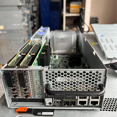 IBMV7000G2控制器01LJ74301YM082议价