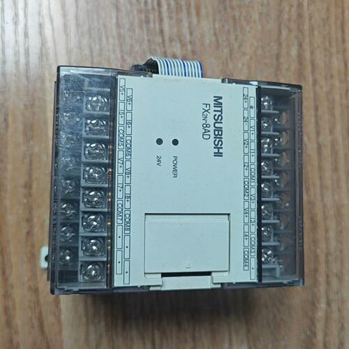 三菱FX2N8AD保证原装正品成色可以充新议价