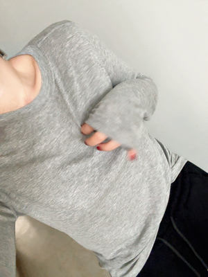 Dw轻薄必入 天丝羊毛灰色打底衫女叠穿白色内搭圆领长袖肌底衣T恤