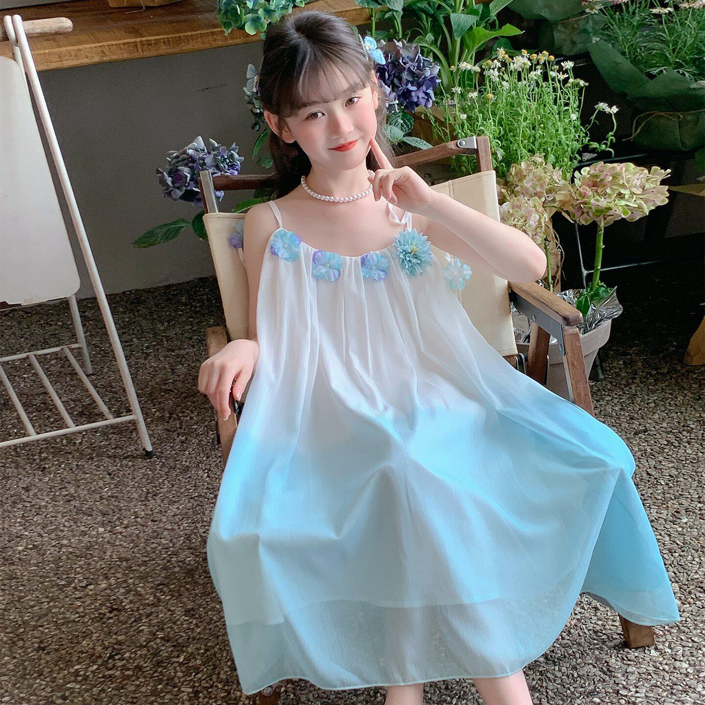 女童吊带连衣裙夏季2026新款洋气儿童公主裙小女孩夏天度假吊带裙