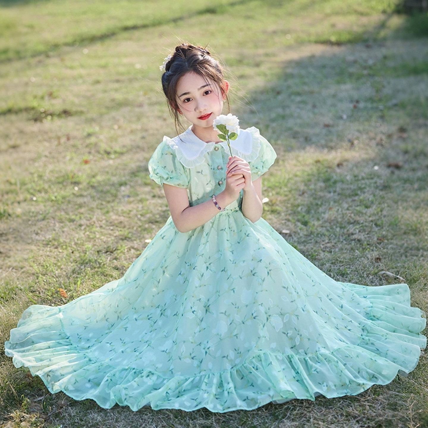 女童连衣裙夏装2026新款洋气儿童雪纺碎花裙薄款中大童夏天沙滩裙
