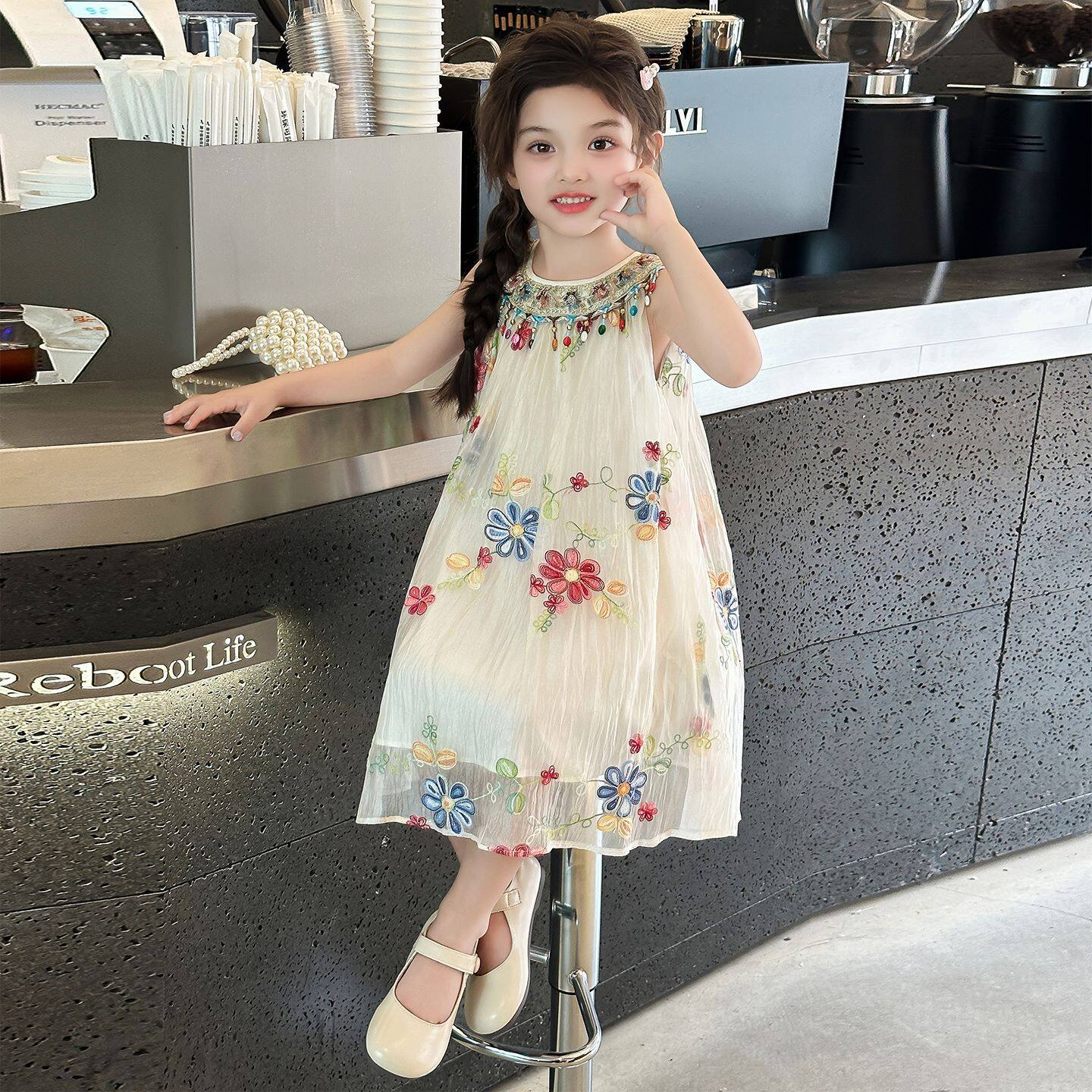 女童连衣裙夏季薄款2026新款儿童洋气公主裙女孩吊带裙无袖背心裙