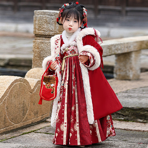 女童汉服冬季加绒国风新年拜年服