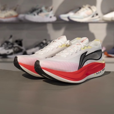 李宁飞电5 ELITE男款2025新款䨻丝轻量高回弹竞速比赛跑鞋ARMV003