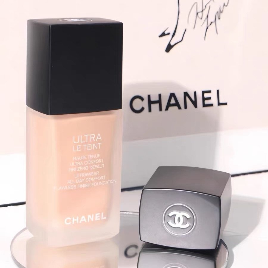 Chanel/香奈儿小魔方柔光持妆粉底液油皮亲妈高遮瑕超强待妆BD01