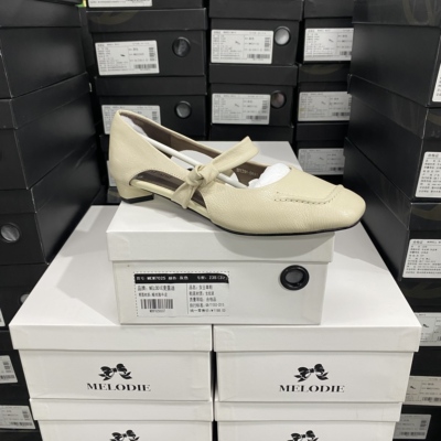 春季新款手工鞋F牛皮方头浅口中空百搭舒适单鞋D891米白色