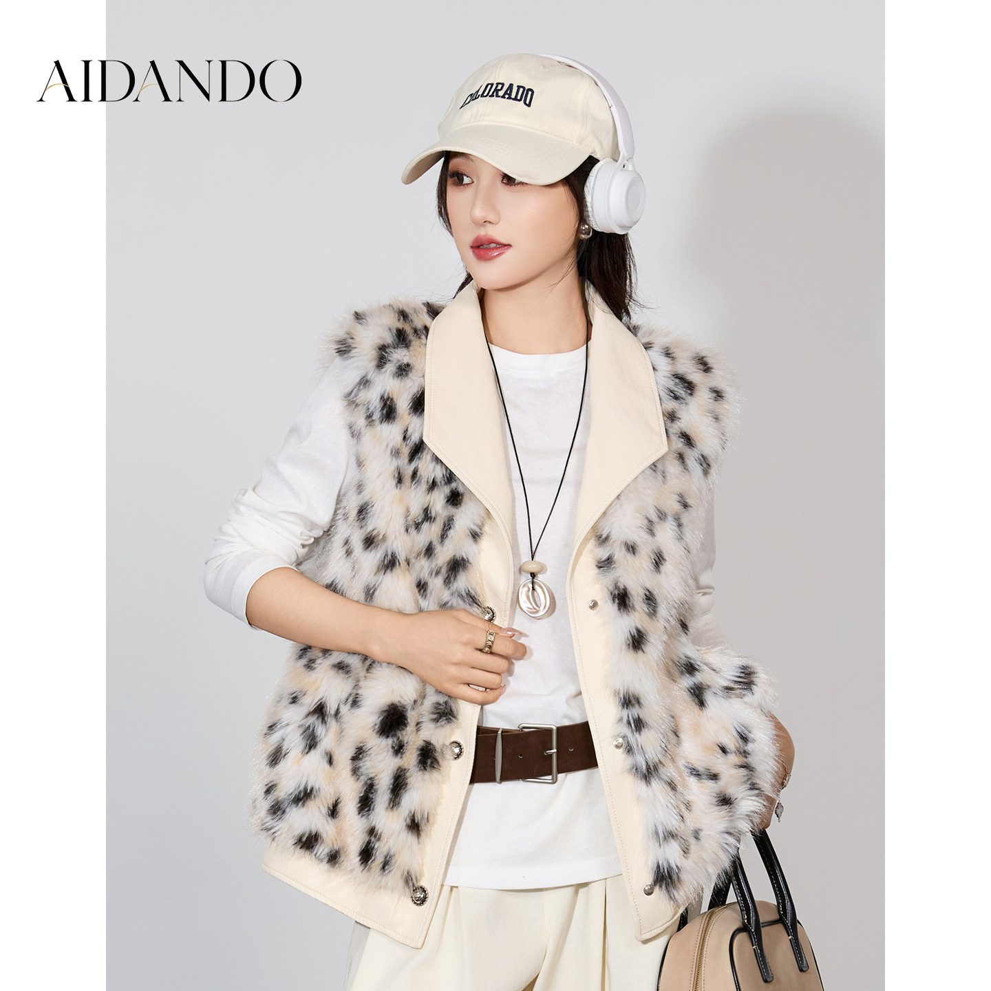 AIDANDO高级感豹纹山猫气质名媛环保狐狸毛仿皮草外套女冬季马甲