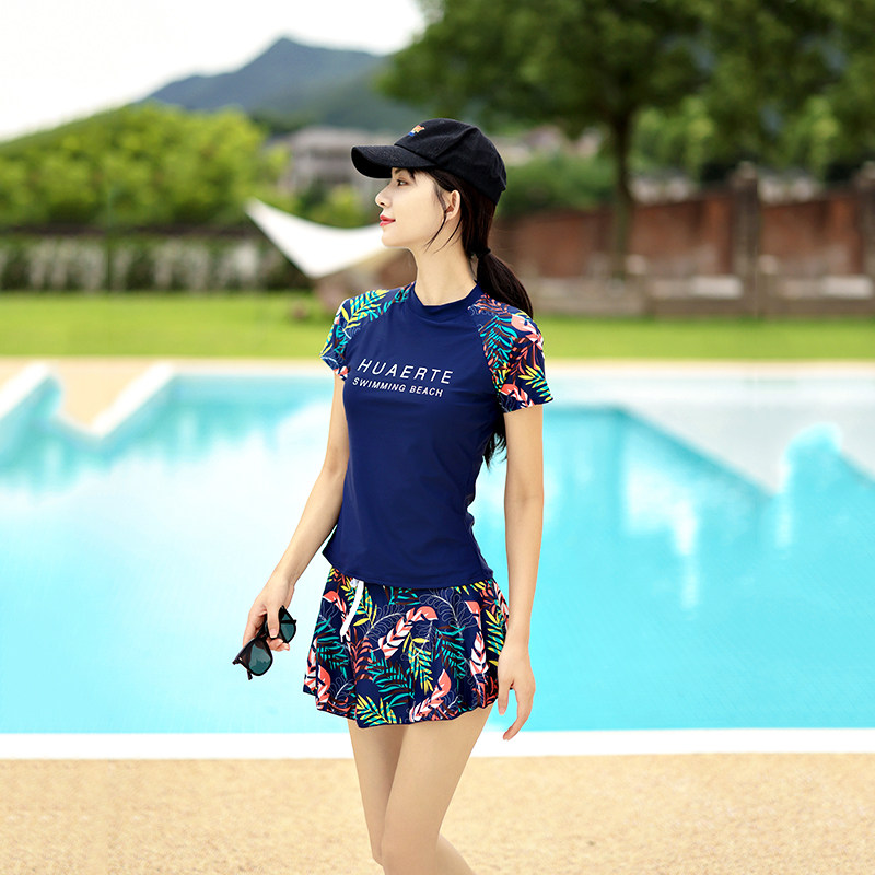 分体泳衣女款夏保守2025新款中年妈妈大码胖mm微胖女孩遮肉泡温泉