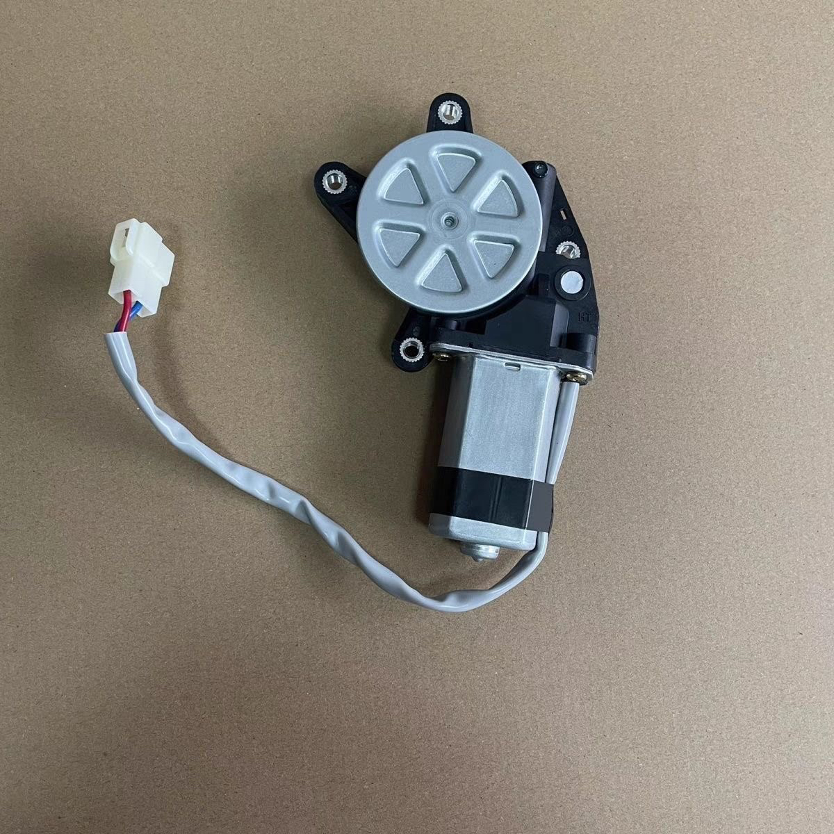 徐工吊车配件 25k 25k5-1 25k5c 玻璃升降器电机 xct25摇窗电机