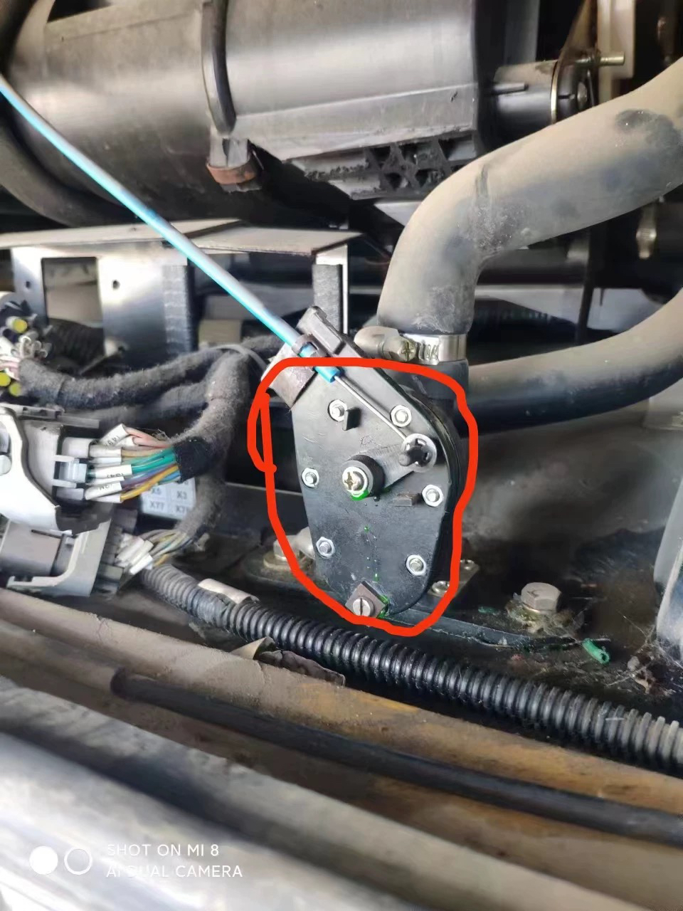 徐工吊车齐星南汽驾驶室空调水阀通用型原厂转向阀冷暖阀水管切换