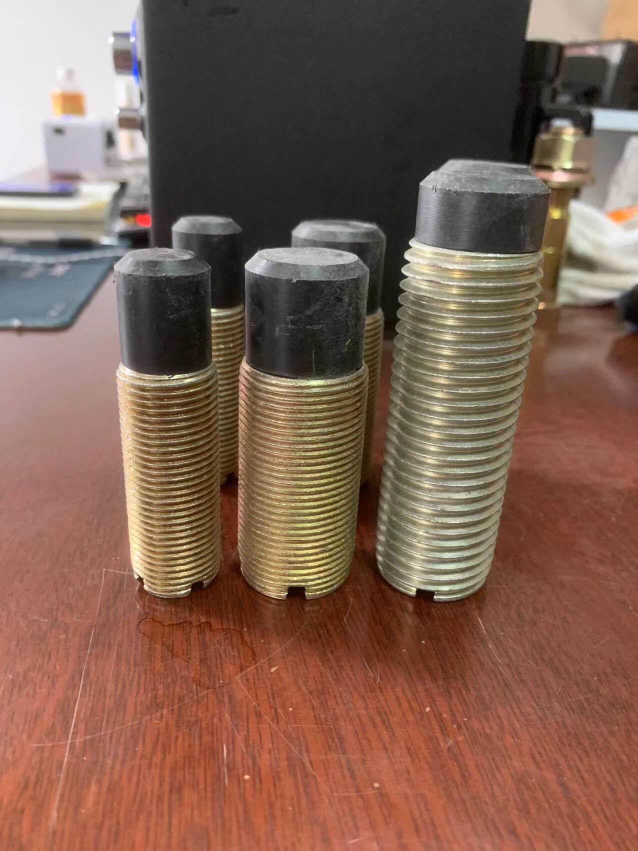 徐工吊车配件  原厂支腿调整螺丝 XCT8--xct55 50kc 原厂正品