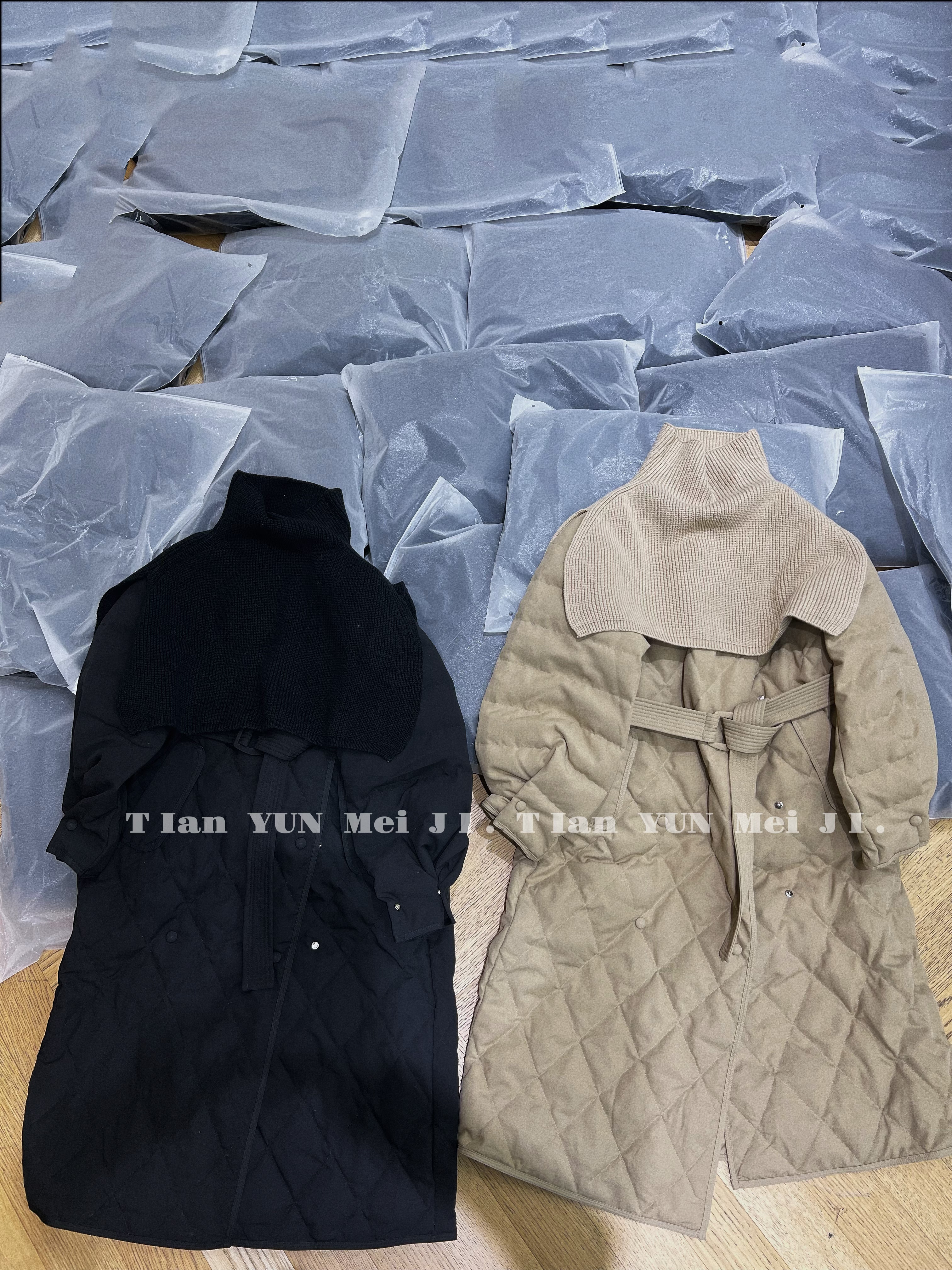 欧洲站针织围脖披肩白鸭绒羽绒服2025冬季系带菱形格双排扣外套女