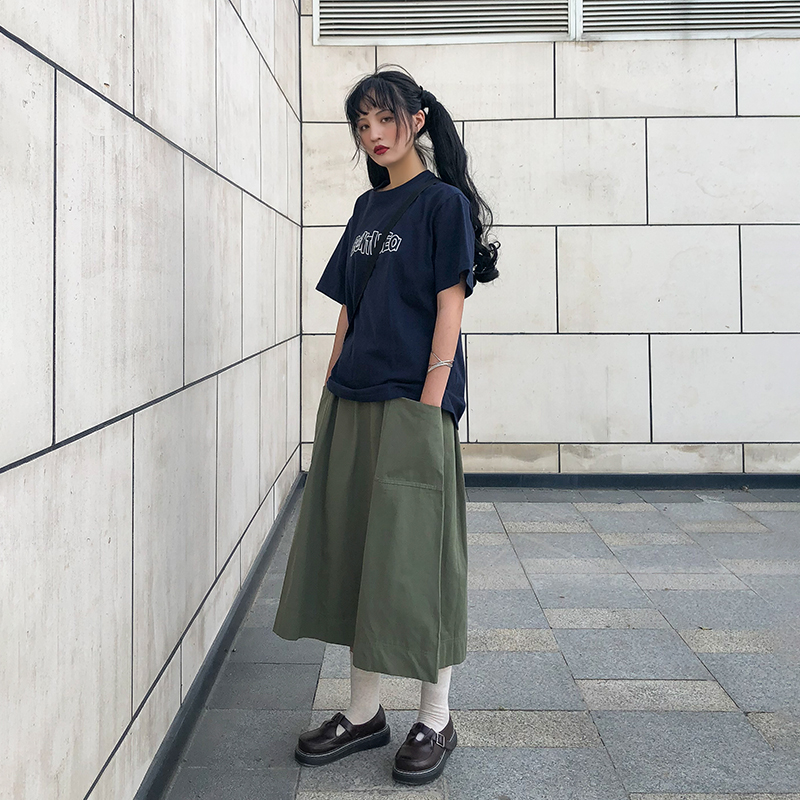 夏季自制百搭中長款純色口袋工裝裙女學生日系半身長裙顯瘦A字裙在類目 女裝/女士精品, 半身裙中 - 來自Buy2taobao.com提供專業的淘寶代購服務