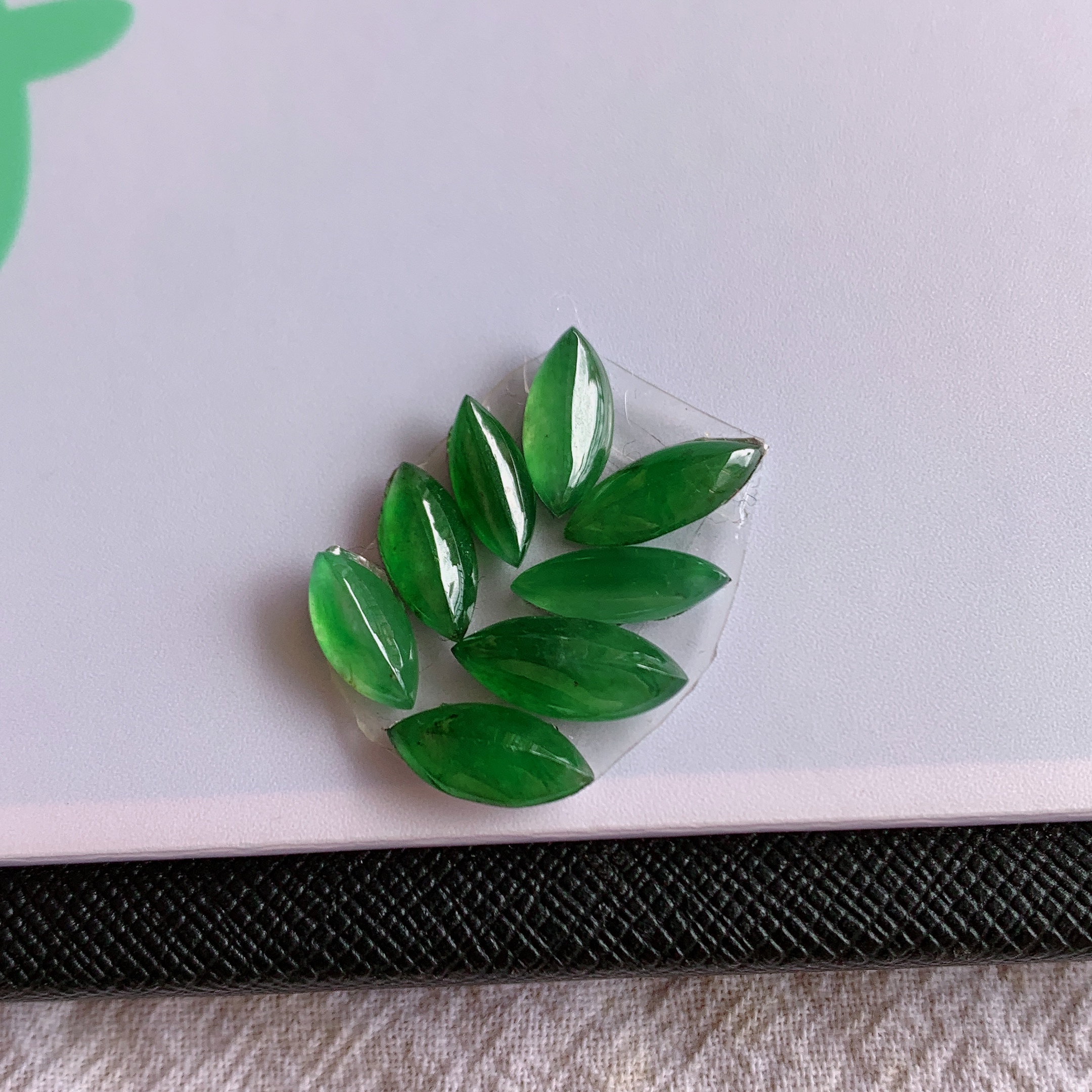 缅甸天然A货翡翠冰糯种满色马眼镶嵌件老坑玉马眼戒面一手8颗