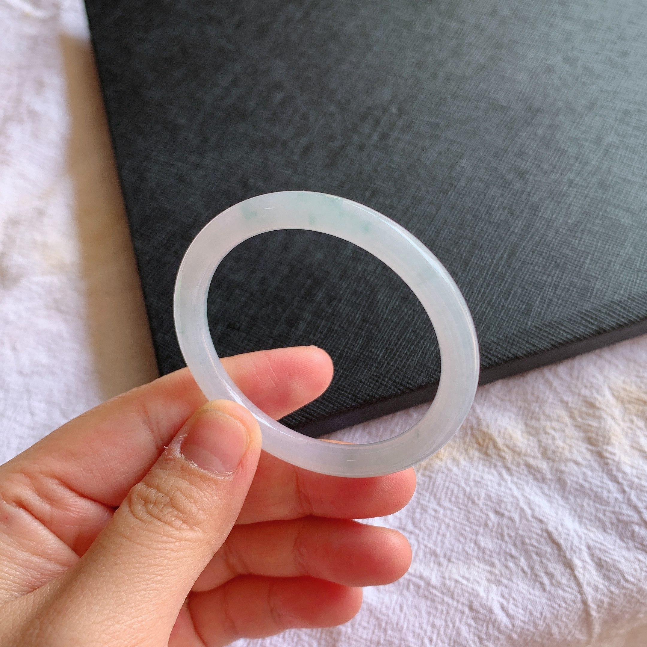 缅甸天然A货翡翠冰糯种白月光圆条手镯老坑玉童镯圆条手镯45mm