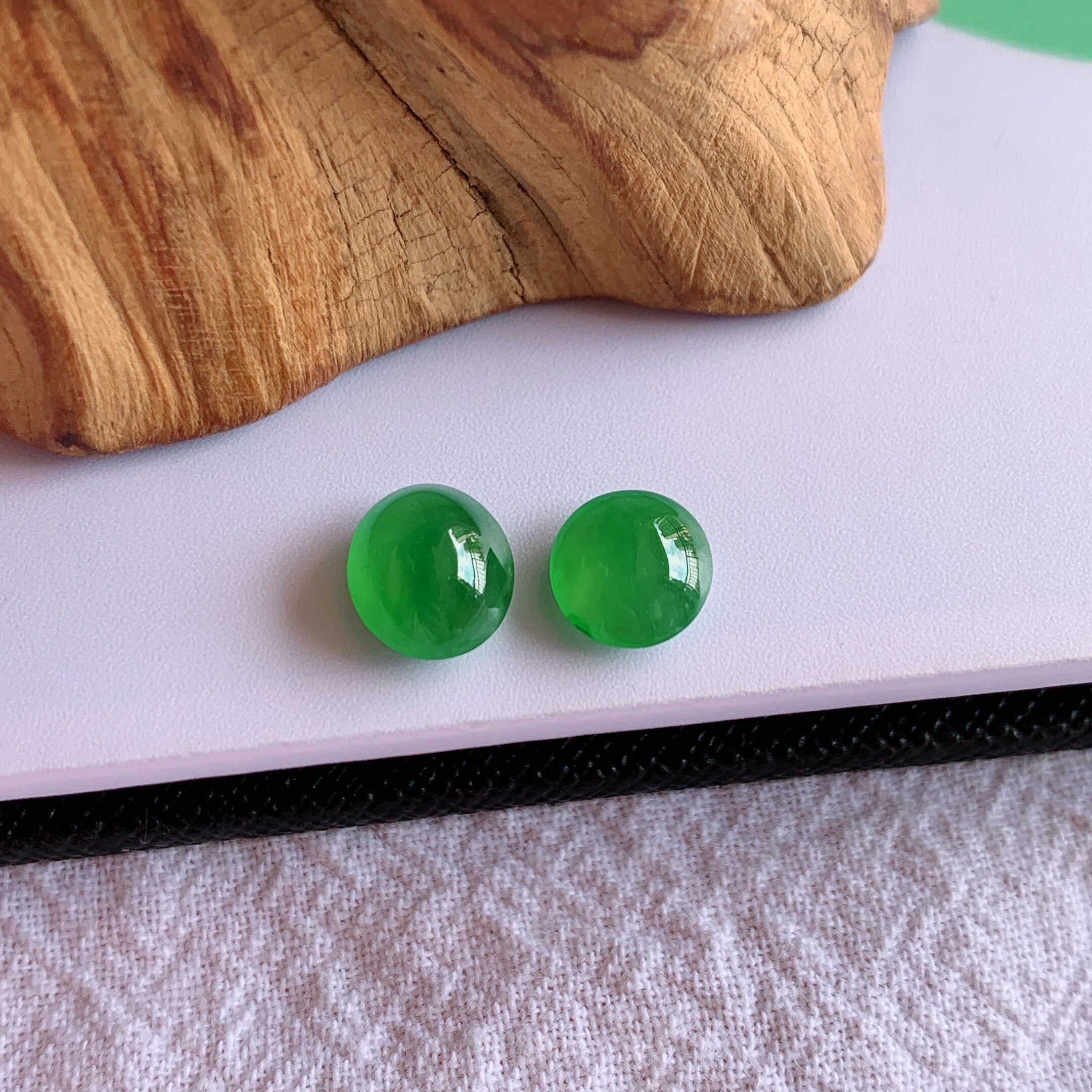 缅甸天然A货翡翠冰糯种正阳绿蛋面镶嵌件老坑玉蛋面戒面2颗