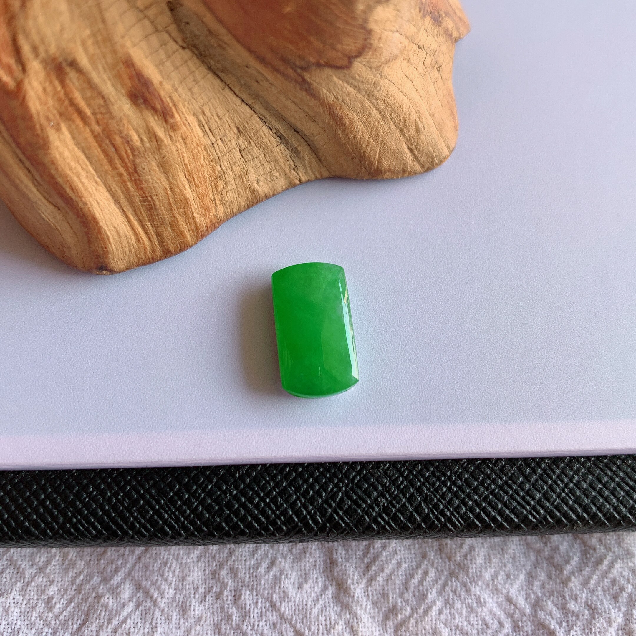 缅甸天然A货翡翠冰糯种正阳绿马鞍镶嵌件老坑玉马鞍戒面