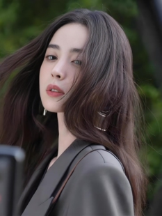 欧美古力娜扎明星同款西装外套女早秋新气质职业西装显瘦上衣外套