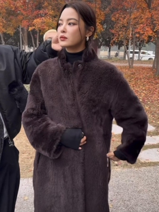外套冬季 一整套穿搭棕色进口真皮草大衣长款 明星同款 女 辛芷蕾