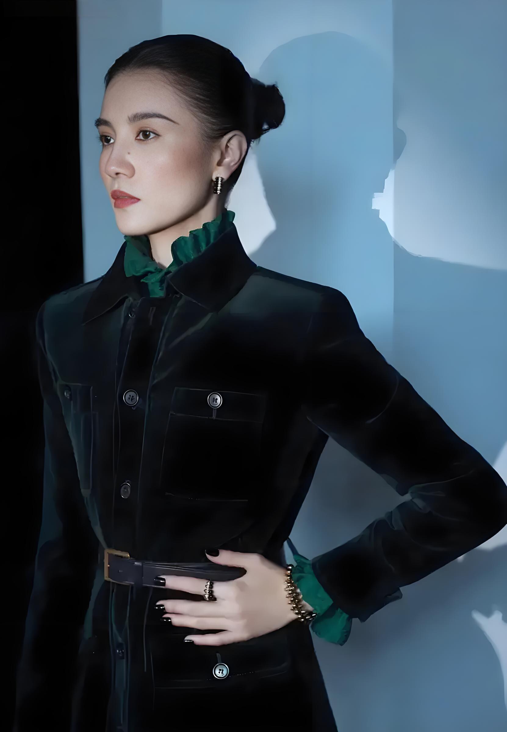 明星同款【宋佳】高端翡翠绿丝绒套装秋季外套上衣女装裤子两件套