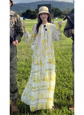 【方媛】同款黄色印花连衣裙法式度假风宽松穿搭长袖真丝旅游长裙