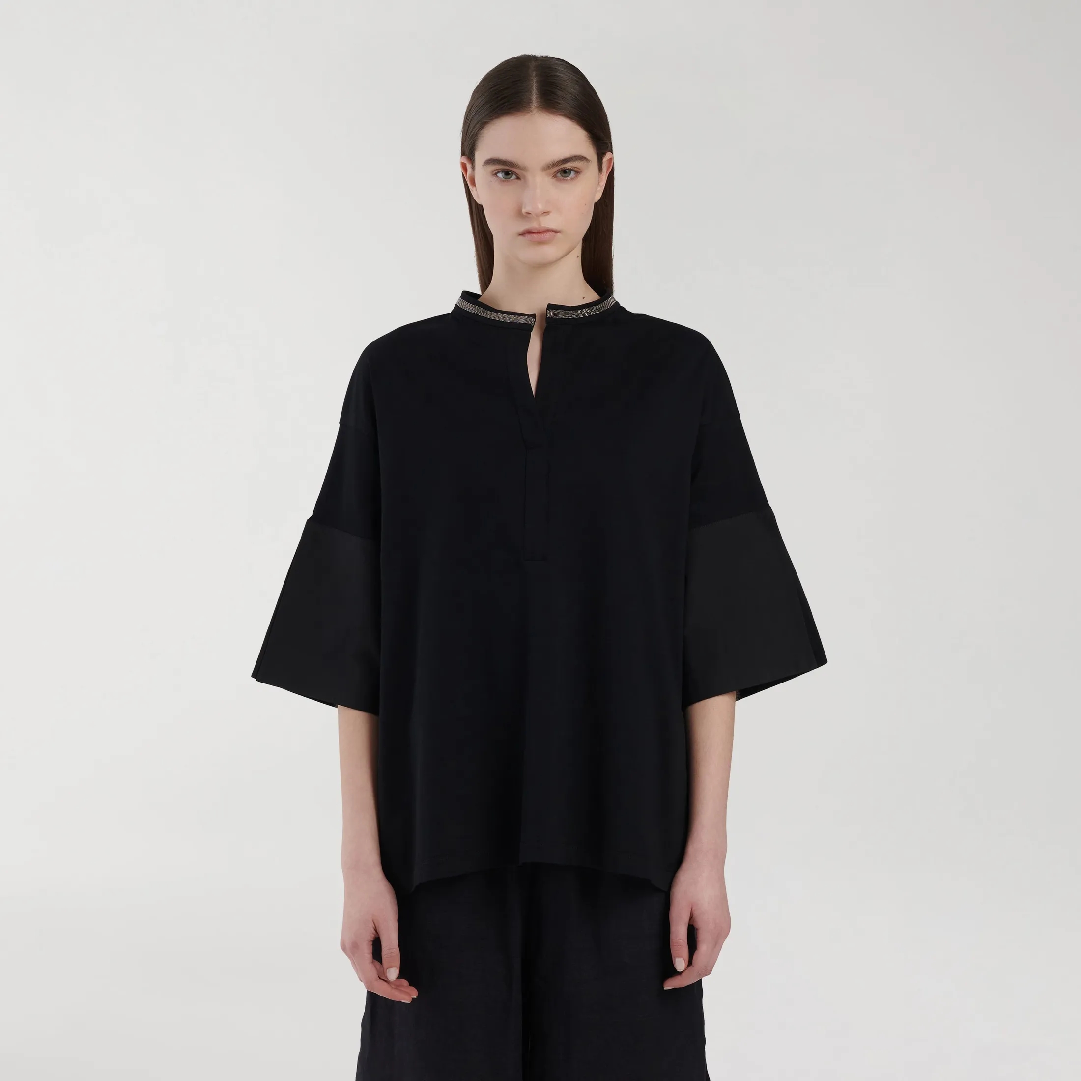 GUIMO圆领开叉七分袖T恤2023春夏珠链时尚设计感别致落肩短袖女