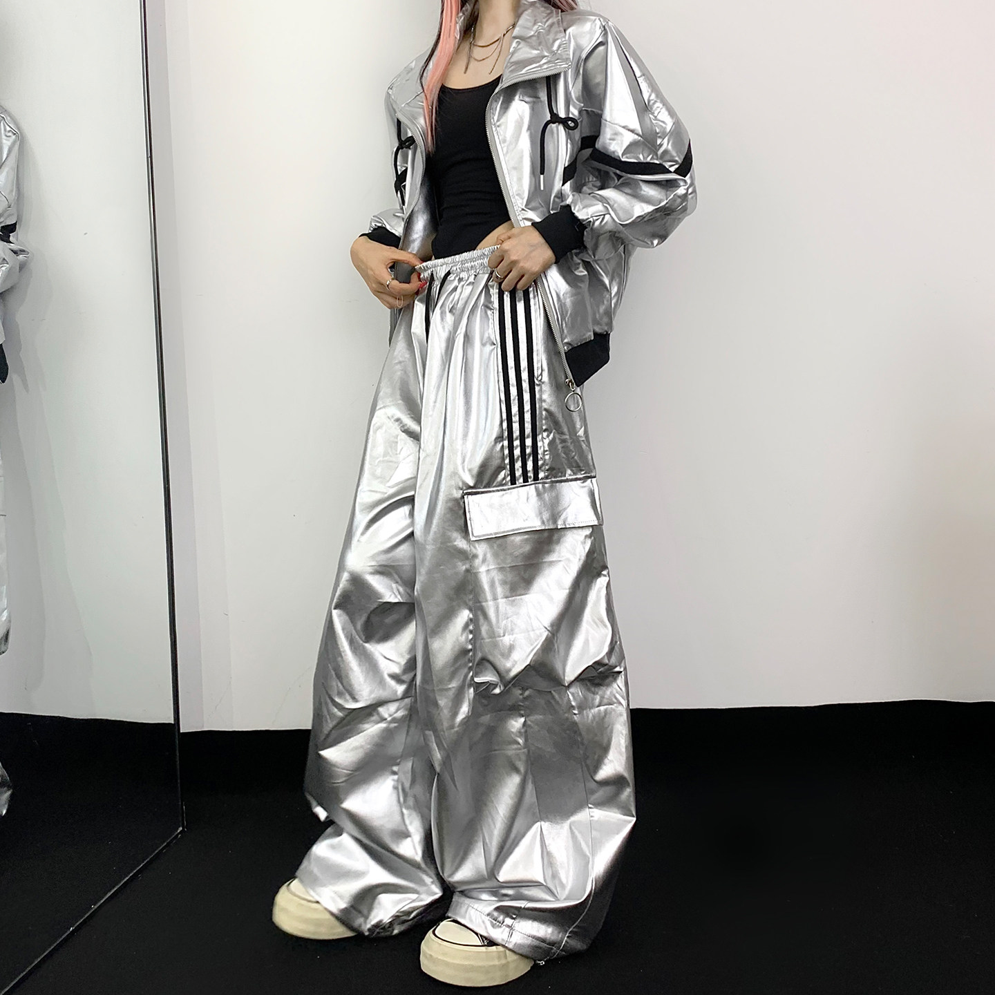 嘻哈爵士舞美式银色外套亮面辣妹皮夹克机车酷帅外套银色裤子套装