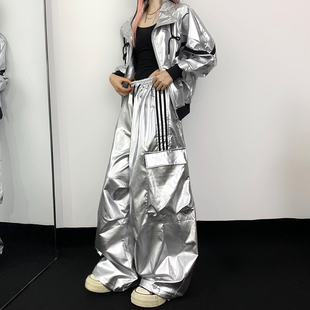 嘻哈爵士舞美式银色外套亮面辣妹皮夹克机车酷帅外套银色裤子套装