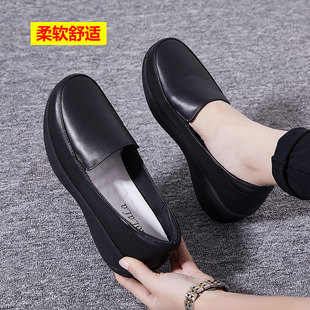 妈妈鞋皮鞋真皮软底女鞋圆头坡跟休闲鞋羊皮鞋子中老年舒适单鞋女