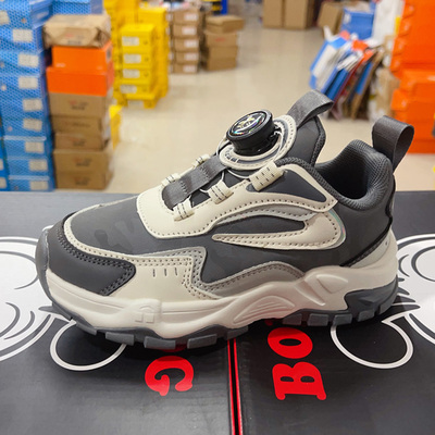 清仓特价巴布豆童鞋男儿童春秋款皮面防水超轻软底防滑跑步运动鞋