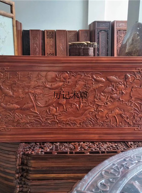 客厅背景墙壁挂东阳木雕