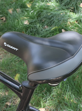 正品GIANT/捷安特骑行坐垫山地车加厚舒适柔软阻尼减震自行车鞍座