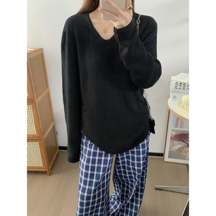 UVPU 黑色针织套头毛衣女2023秋宽松休闲慵懒风V领外穿内搭上衣