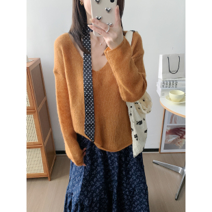 UVPU 焦糖色套头毛衣女2025春软糯针织V领套头毛衣百搭气质上衣