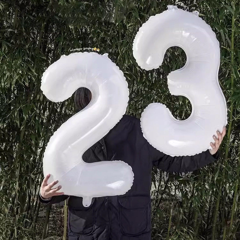 ins风小清新周岁拍照道具生日场景派对白色32寸数字铝膜气球婚庆