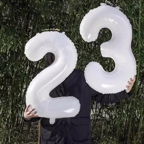 ins风小清新周岁拍照道具生日场景派对白色32寸数字铝膜气球婚庆