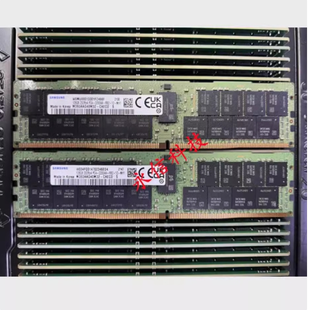 三星 128G 2S2RX4 PC4-3200AA-RDIMM 服务器内存M393AAG40M32-CAE