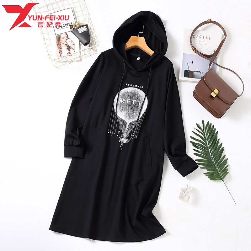 韩版大码女装时尚百搭秋季新款胖MM显瘦遮肉连帽印花中长款连衣裙