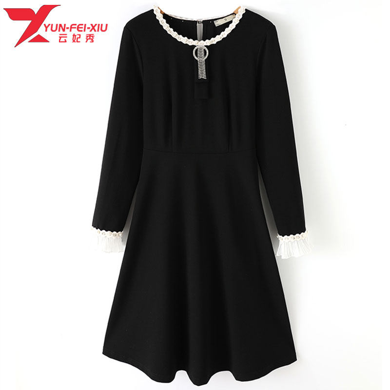 早秋装2020年新款大码显瘦气质减龄A字裙圆领收腰长款黑色连衣裙