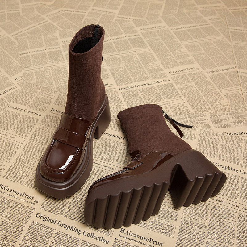 小个子靴子女显高2025新款今年流行马丁靴秋季高跟厚底弹力瘦瘦靴