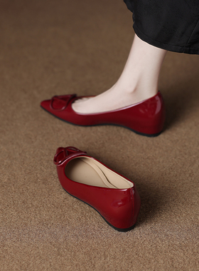 小个子内增高女鞋2026春新款尖头浅口单鞋女配裙子晚晚鞋红色婚鞋