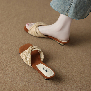 高级感坡跟绝美凉拖鞋 女夏外穿2026新款 不累脚夏天配裙子 拖鞋 法式