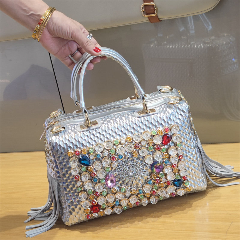 流苏水钻大欧美风手工缝钻铆钉