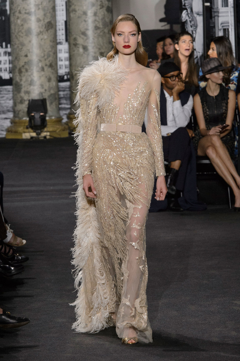 高级感修身显瘦纯手工缝制晚礼服