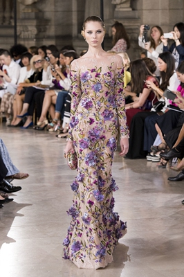 甜美修身显瘦纯手工缝制晚礼服