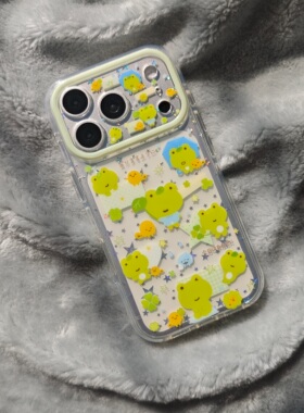 圆弧气囊IMD卡通可爱清新绿色四叶草星星青蛙手机壳适合iPhone17promax全包防摔苹果16亮面15趣味创意古早味